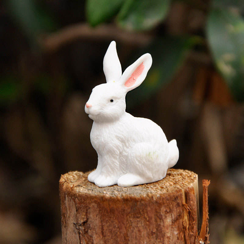 8cm Resin Easter Bunny Figurine Decor Set